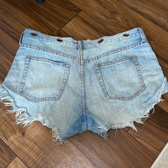 Free People Jean shorts - Picture 3 of 5